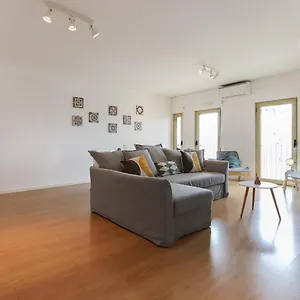 Appartement Modern & Bright Avenidas Novas By Homing, Lisboa