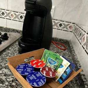 Sete Rios, Near Zoo Lisboa/ Free Wifi Apartment