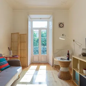 Appartement Lxroller Design Marquês, Lisboa